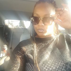 Meet your Posher, Elyse murphy classy